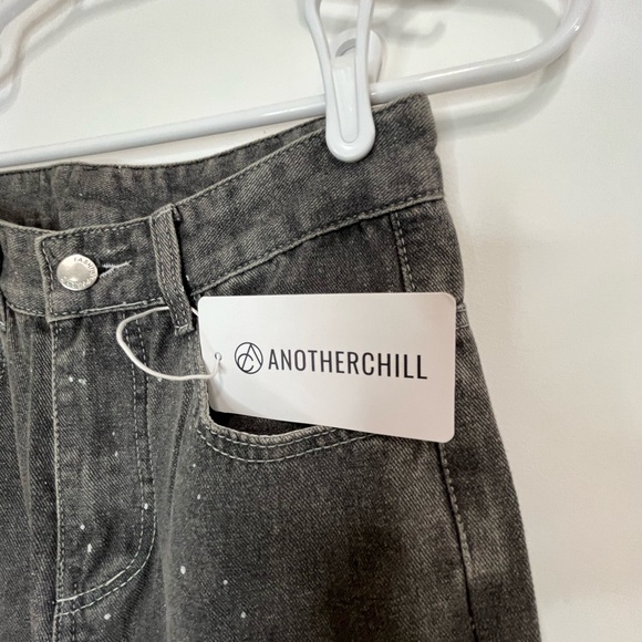 NWT AnotherChill Method to the Madness Boyfriend Jeans size S - Picture 3 of 7